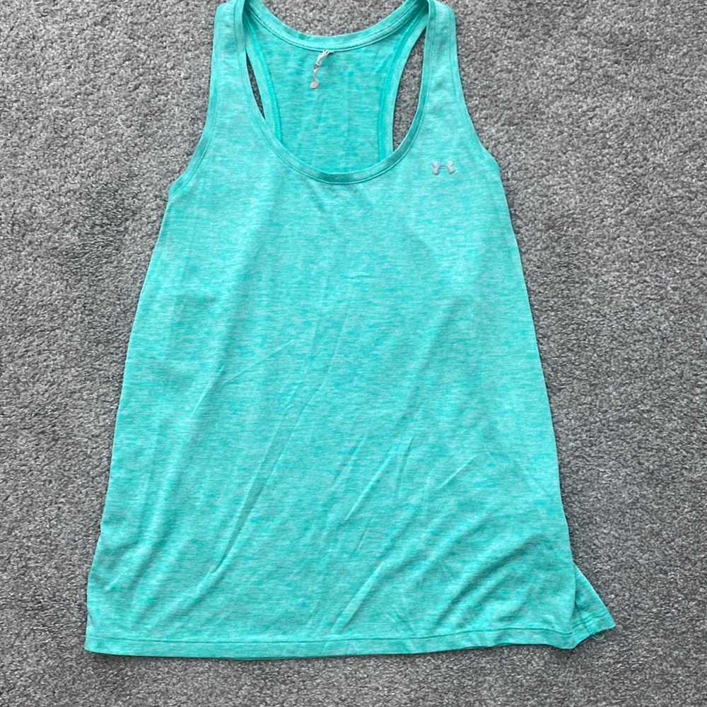 Great condition under armour workout tank top